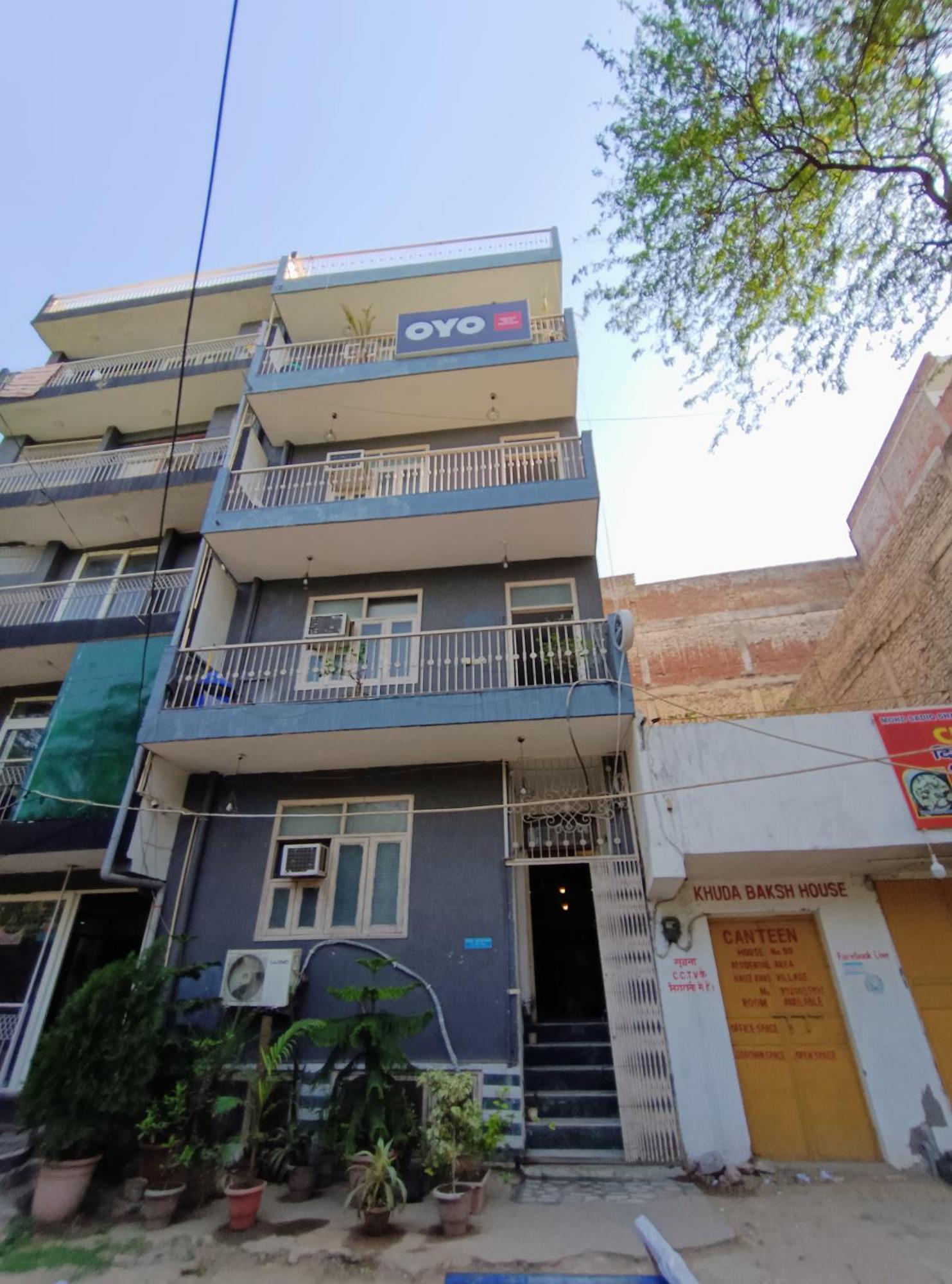 Hotel Hauz Khas Fort View New Delhi Exterior photo