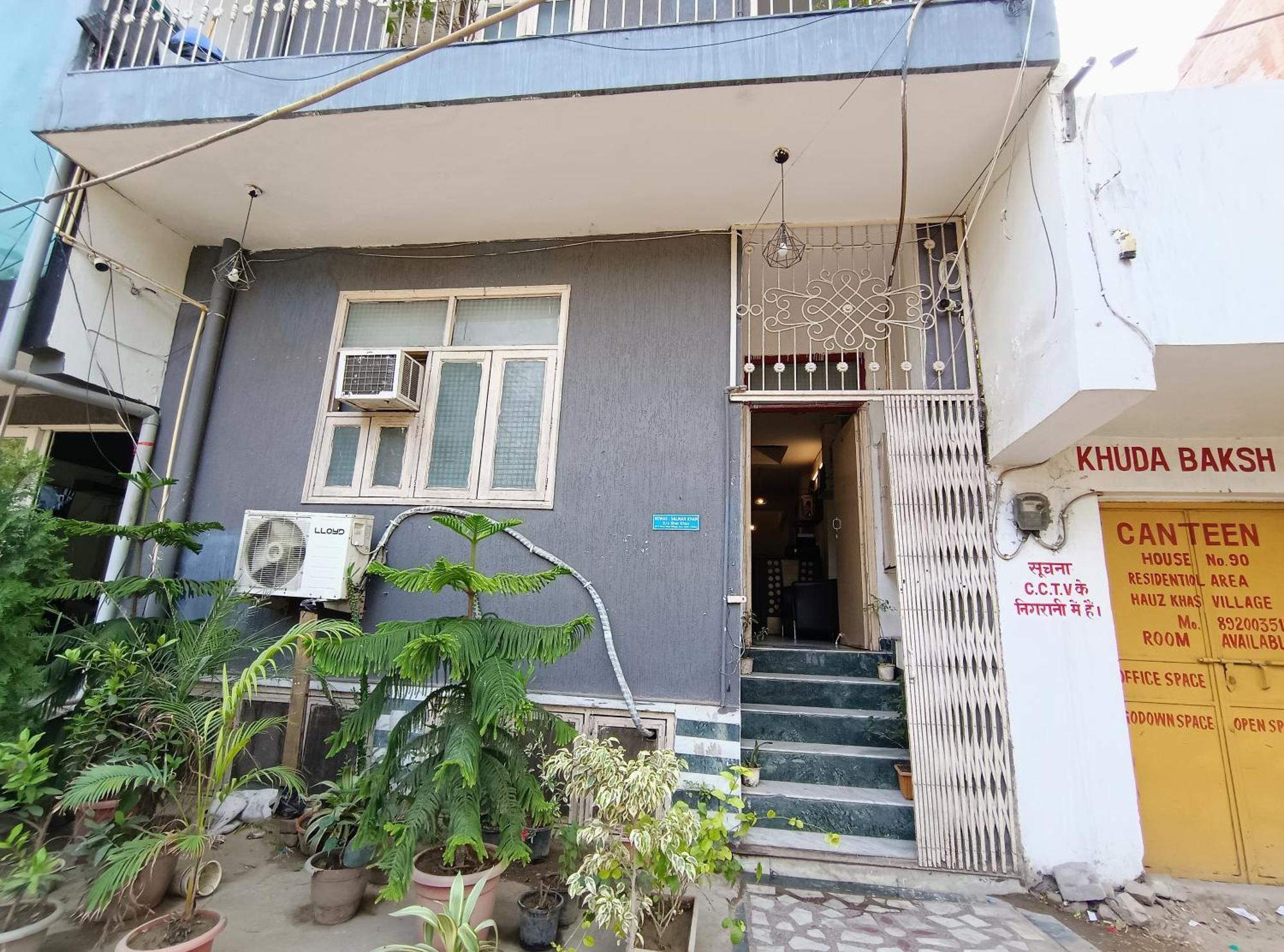 Hotel Hauz Khas Fort View New Delhi Exterior photo
