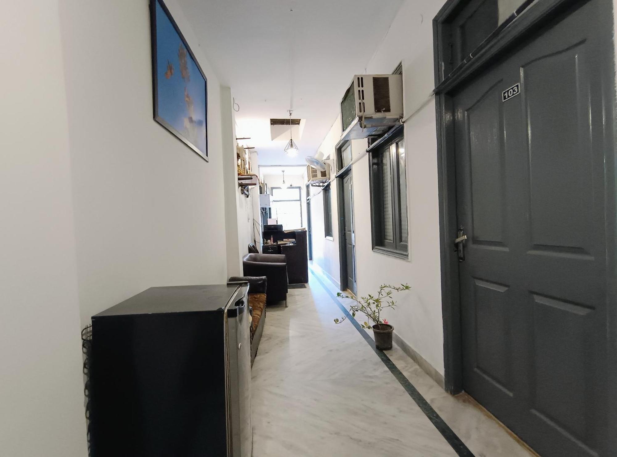 Hotel Hauz Khas Fort View New Delhi Exterior photo